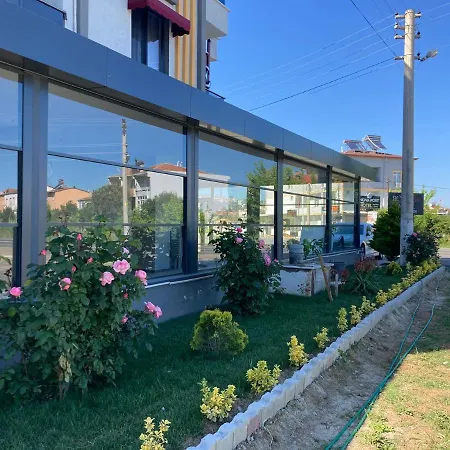 Bossport Ξενοδοχείο *